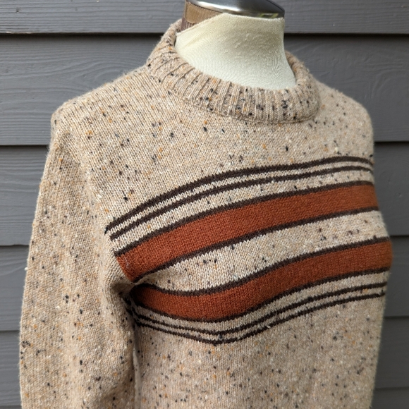 vintage 1970's 1980's CREWNECK PULLOVER SWEATER - Picture 2 of 8